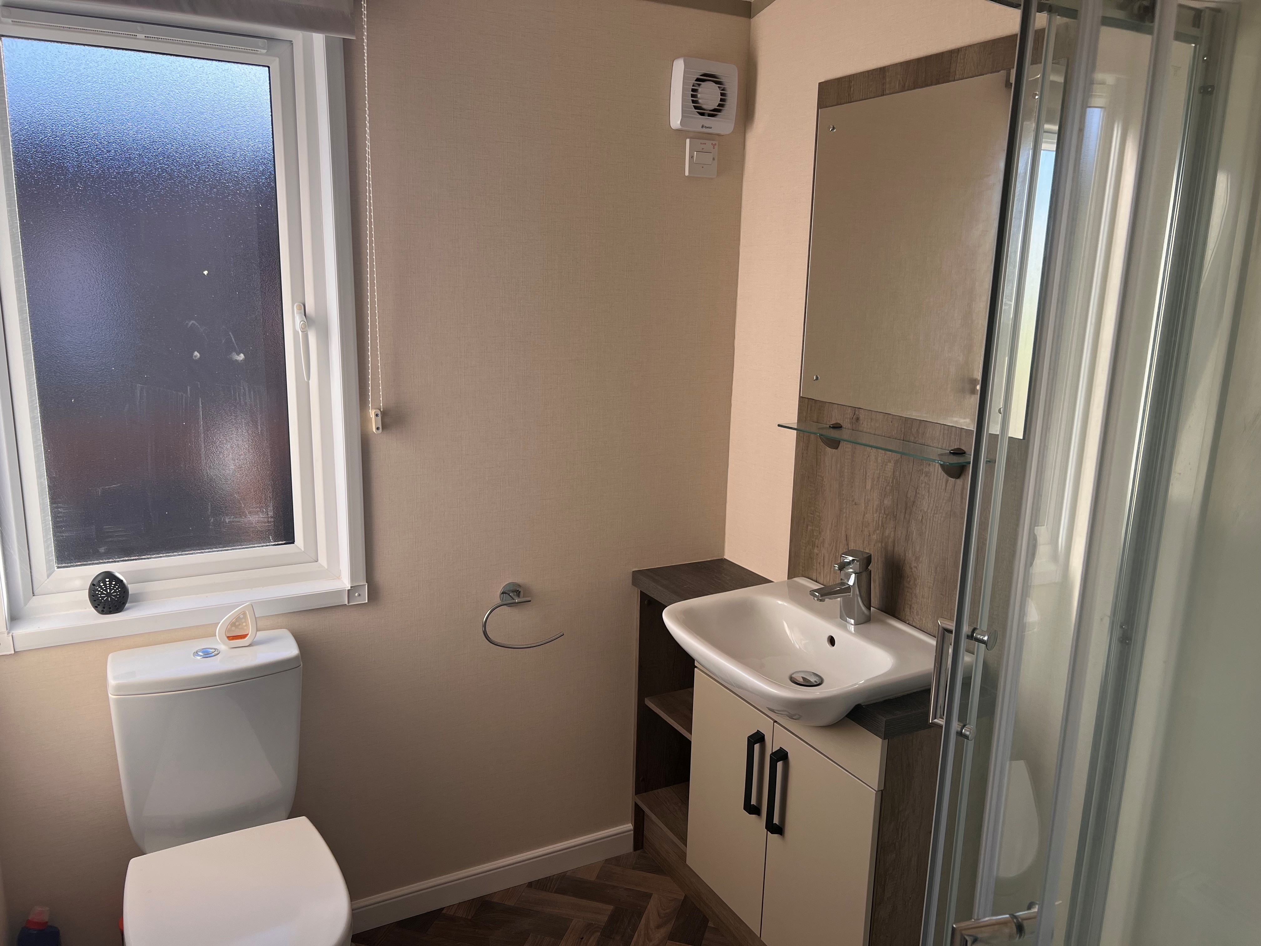 Pre-Owned Atlas Lilac Luxury Lodge – Immaculately Presented